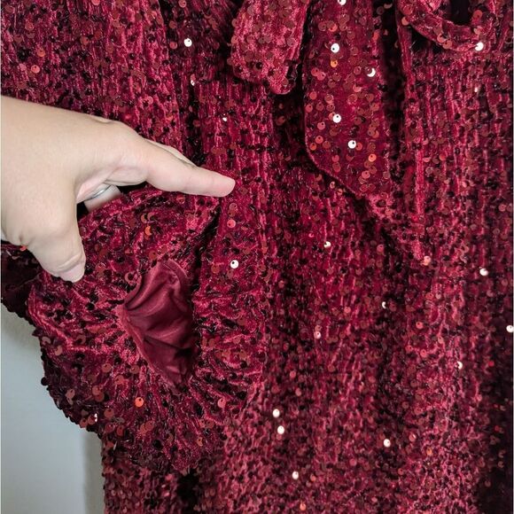 Listicle Bring The Sparkle Burgundy Red Velvet Sequin Long Poet Sleeve Dress M - Picture 6 of 9